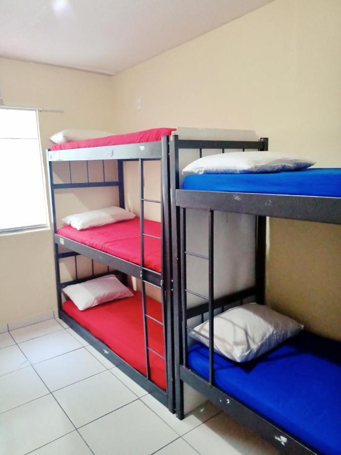 Solar 4u Copacabana Hostal